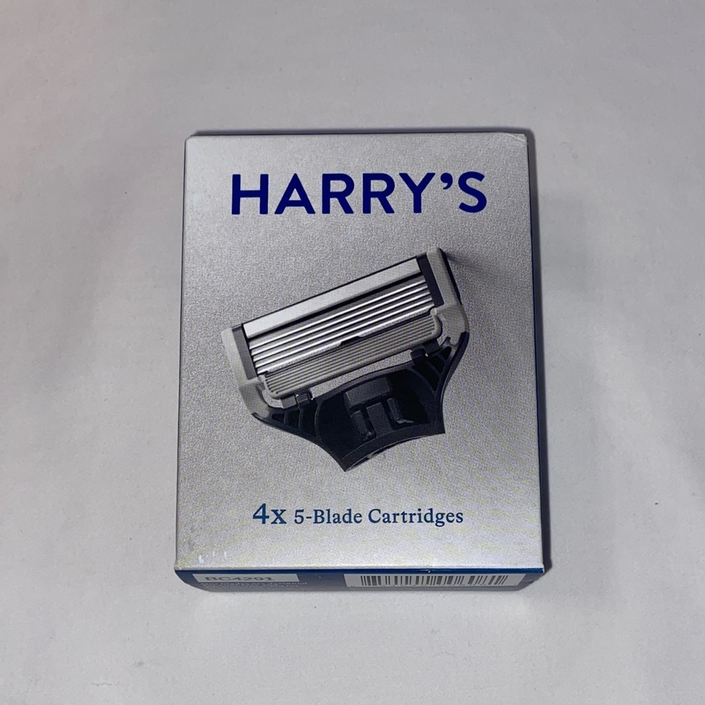 NIB Harry’s 4 x 5-Blade cartridges.